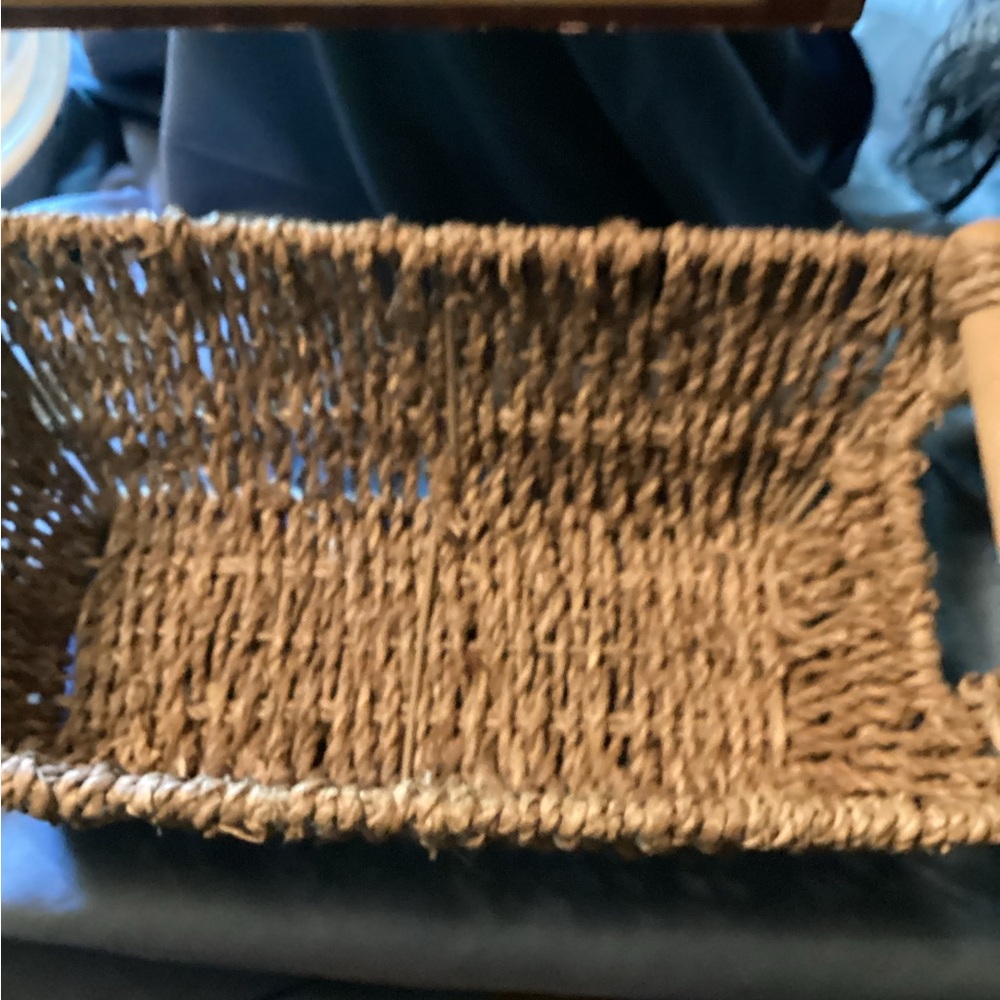 2 containers, 1 wooden with sunflowers, one woven with wooden handles. - Picture 5 of 13